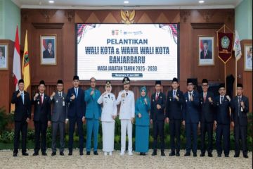 Bupati Tanah Bumbu hadiri pelantikan Walikota dan Wakil Walikota Banjarbaru