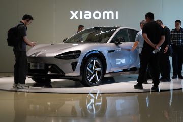 Xiaomi luncurkan SUV listrik dan kacamata AI pertamanya