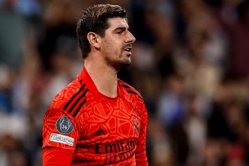 Courtois alami cedera paha kanan dan dipastikan absen membela Belgia