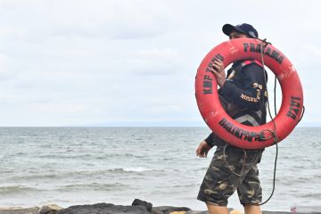 Tim SAR lanjutkan pencarian korban Kapal Tunu di Selat Bali