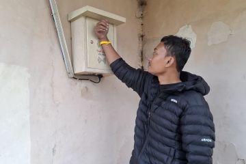 TNBTS mewajibkan pendaki Semeru gunakan gelang pelacak RFID