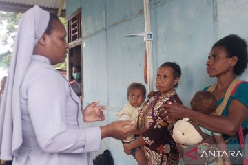 Komunitas biarawati dampingi warga ikut CKG di Kampung Bupul Merauke