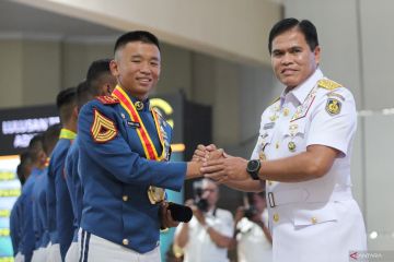 Penutupan Pendidikan dan Wisuda Sarjana Taruna AAL Angkatan ke-70 dan ke-71