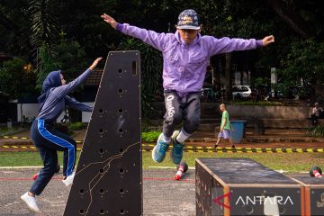 Olahraga parkour di Bandung