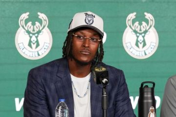 Myles Turner klaim bisa juara NBA bersama Milwaukee Bucks