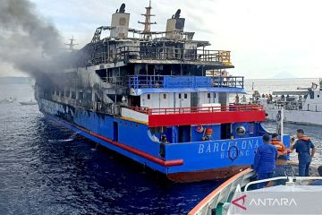 TNI AL pastikan suruh penumpang KM Barcelona telah dievakuasi