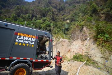 Kebakaran hutan di Lembah Harau