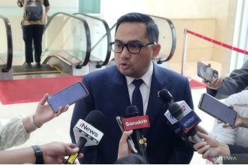 Komisi II DPR minta pejabat perbaiki komunikasi soal isu sensitif