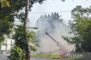 Sudah 15 warga Thailand tewas akibat serangan roket Kamboja
