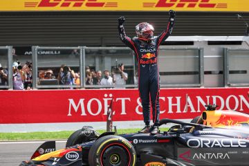 Verstappen pastikan tetap membalap untuk Red Bull pada 2026