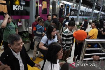 Perjalanan kereta terganggu akibat anjloknya KA Argo Bromo Anggrek