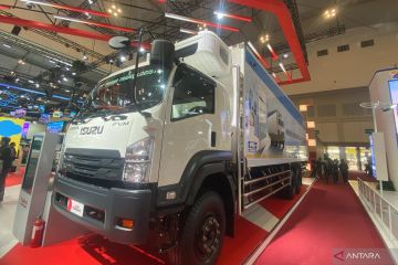 Komitmen Isuzu tumbuhkan iklim berbisnis melalui GIGA FVM Refrigerator