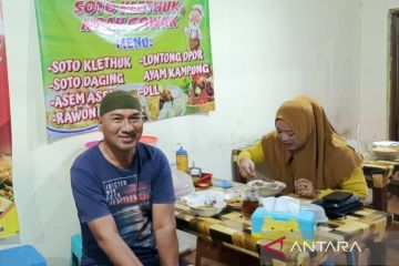 Kuliner legendaris Blora, Soto Klethuk Mbah Gowak