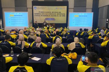 Disdik Jabar mendorong guru SMK/SMA di Garut memahami teknologi digital