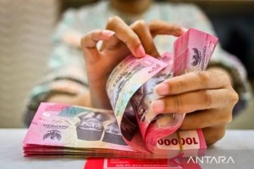 Nilai tukar Rupiah pada Senin pagi menguat jadi Rp16.251 per dolar AS