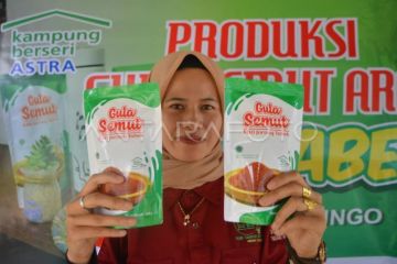 Produksi gula semut di Solok