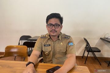 Hoaks! KPK OTT Bupati Kolaka Timur, Abdul Aziz: saya di Kendari ini