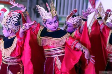 Festival tari Gelar Solah Mahograyasah