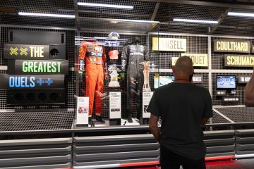 Memasuki dunia balap dalam ajang The Formula 1 Exhibition di Belanda