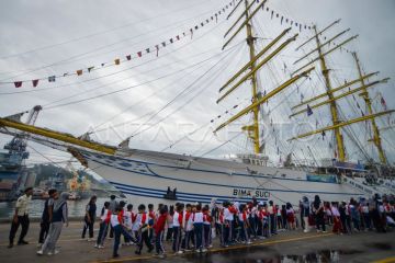 Open ship KRI Bima Suci di Padang