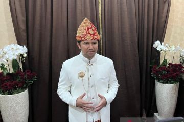 Emil Dardak ajak berikan penghormatan tertinggi untuk Merah Putih