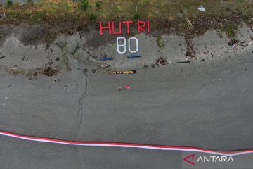 Pembentangan bendera Merah Putih 580 meter di Konawe