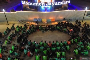 Aksi solidaritas untuk Affan Kurniawan di Sidoarjo