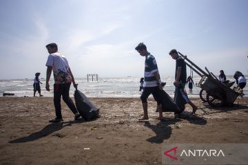 Upaya pulihkan populasi ikan laut