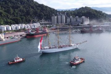 KRI Bima Suci bertolak dari Teluk Bayur menuju Penang