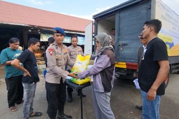 Brimob Polda Aceh & Bulog&nbsp;Lhokseumawe gelar GPM