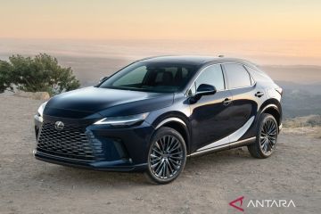 Ini spesifikasi lengkap Lexus RX 450h+ Luxury