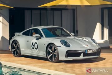 Spesifikasi Porsche 911 Sport Classic, koleksi langka Ahmad Sahroni