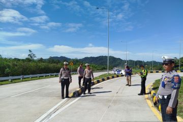 Polisi cari pengemudi bus ALS alami kecelakaan di tol Padang-Sicincin