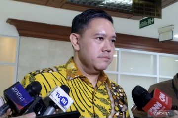 Komisi I DPR tunggu pemerintah soal tuntutan bentuk tim investigasi