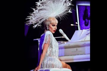 Kemarin, modus penipu THR hingga Lady Gaga akan menikah