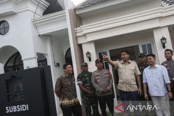 Menteri PKP meninjau perumahan subsidi di Kota Serang