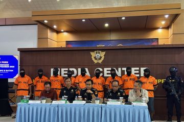 BC Batam tetapkan tersangka selundupkan 22 ton pasir timah ke Thailand