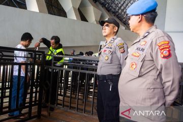 Pengamanan pertandingan Persib melawan Persebaya