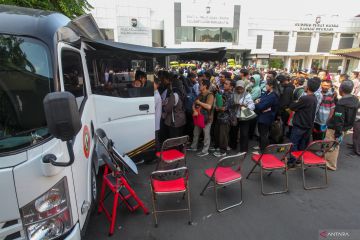 Antrean pemohon penerbitan SKCK