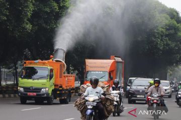 Minggu pagi, kualitas udara Jakarta 10 besar terburuk di dunia
