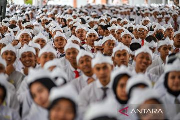 Pelepasan peserta pemagangan ke Jepang di Jawa Barat
