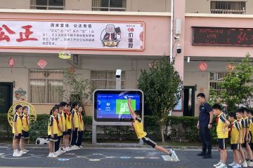 Perpaduan tradisi-teknologi memajukan olahraga di sekolah di China