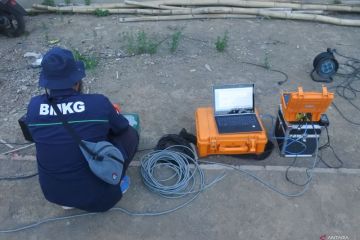 BMKG pasang alat pendeteksi gempa di Situbondo