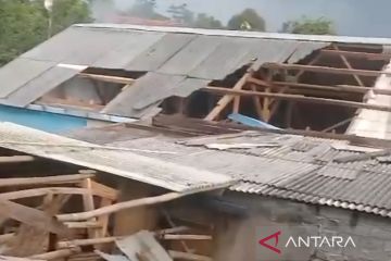 BPBD Cianjur catat sembilan rumah rusak diterjang puting beliung