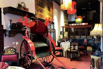 Nuansa film Suzie Wong hidup lagi di Tugu Kunstkring Jakarta