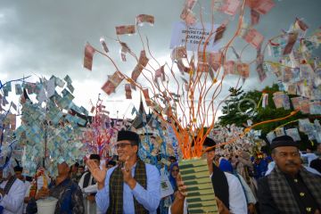 Tradisi Mauluik Gadang di Padang Pariaman