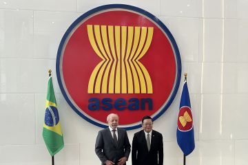 Presiden Brasil Lula berkunjung ke Sekretariat ASEAN, temui Sekjen Kao