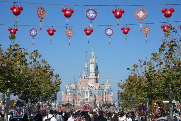 Shanghai Disneyland dikunjungi 14,7 juta pengunjung pada 2024