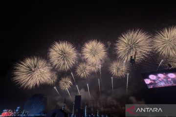 Meriahnya pesta kembang api di Kota Liuyang China