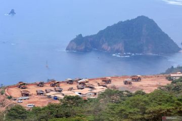 Target tambang emas Banyuwangi